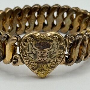 Vintage WWII Era Carmen Sweetheart Expansion Bracelet Heart by DF Briggs Co.